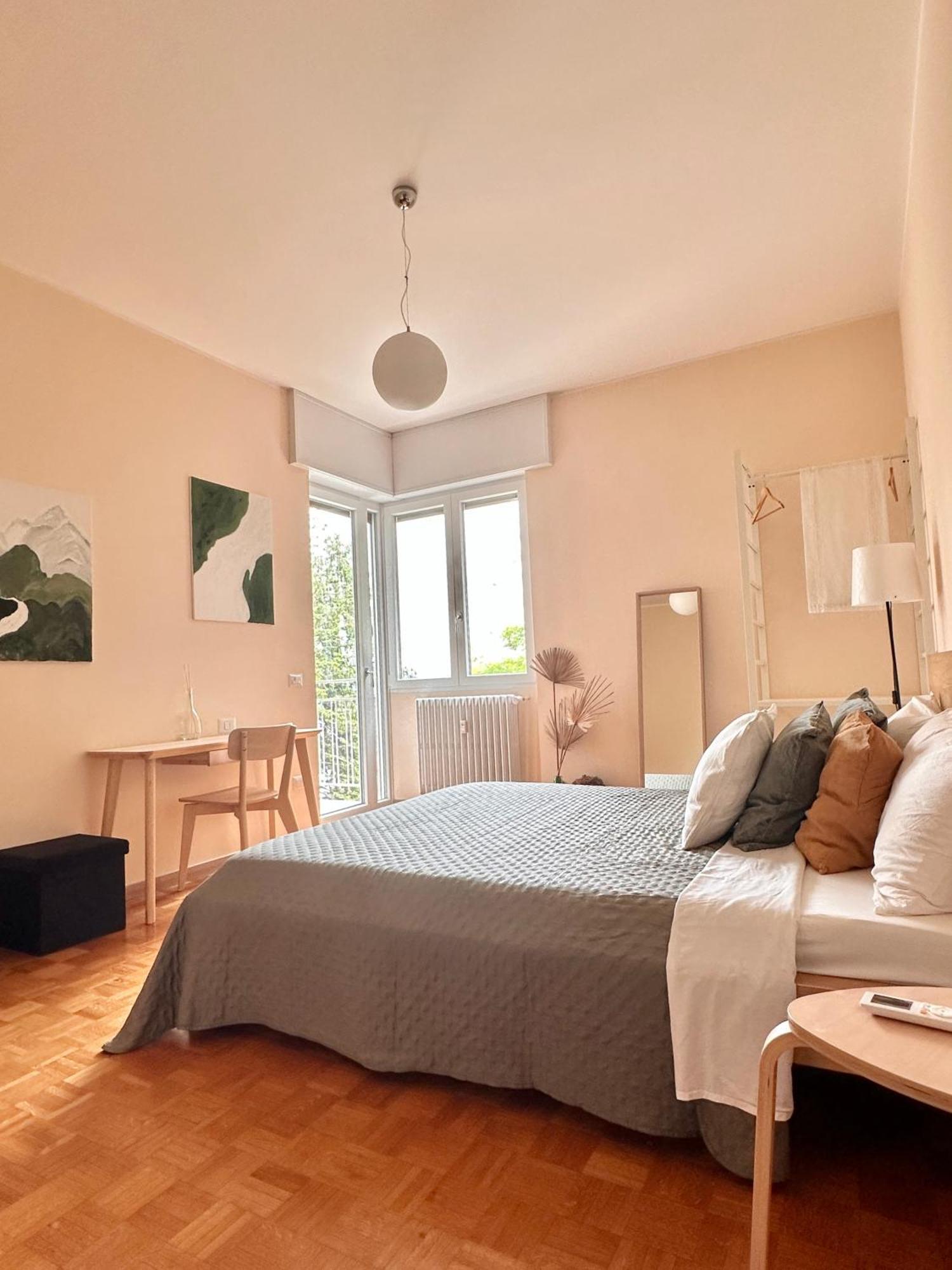 كومو Casa Ling -Ac - Parking-2Bathrooms المظهر الخارجي الصورة