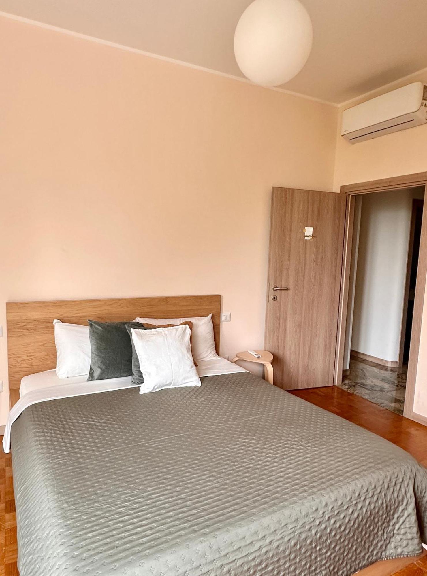 كومو Casa Ling -Ac - Parking-2Bathrooms المظهر الخارجي الصورة